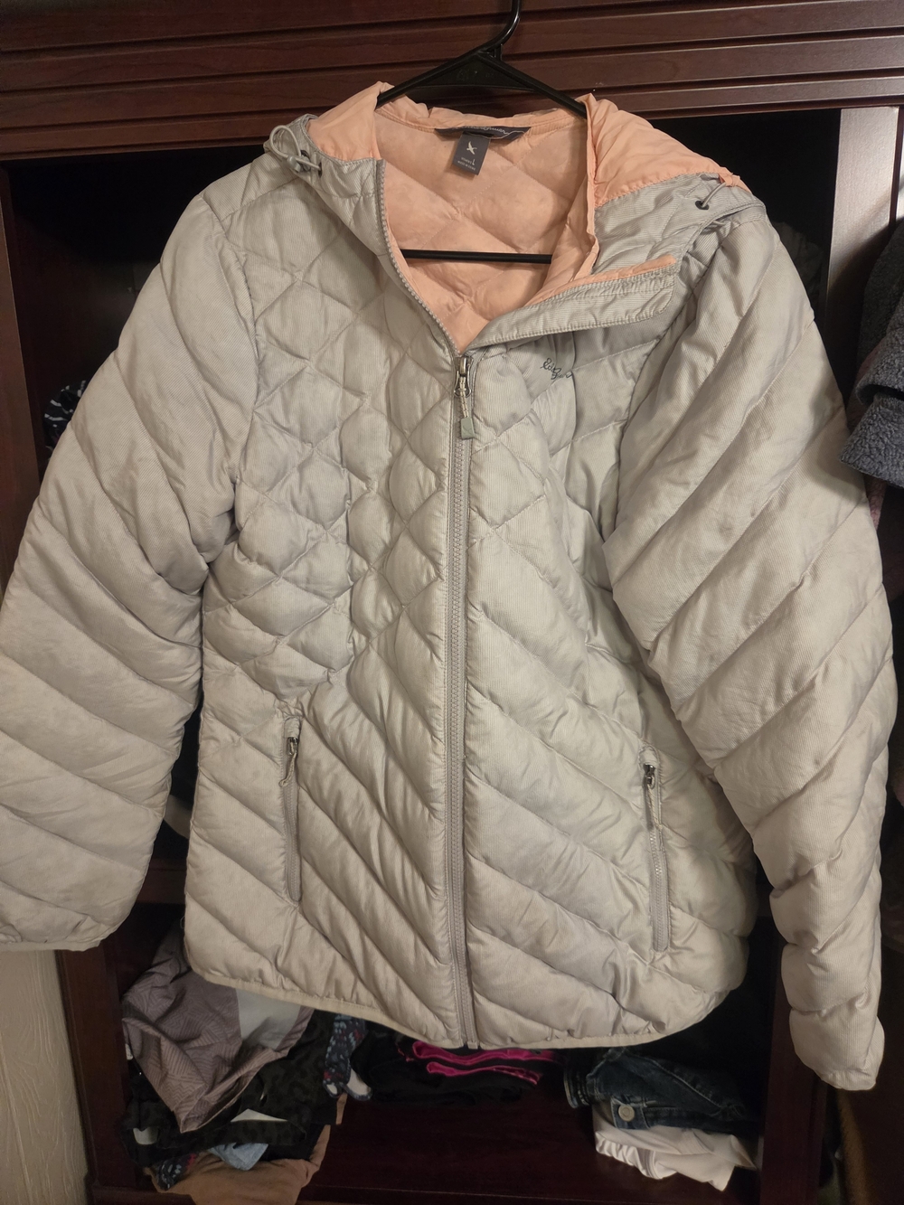Eddie Bauer Light Gray Quilted Puffer with Down Peach Lining And Hood